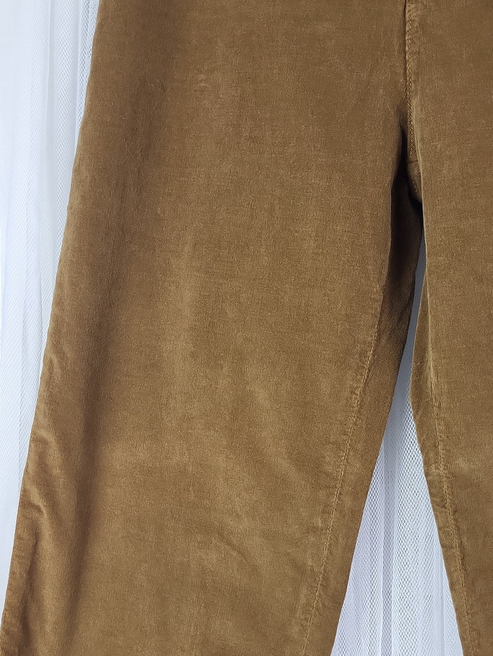 Frank & Eileen Pants Kinsale in Chestnut Brown Corduroy. Size 6 - Picture 6 of 11